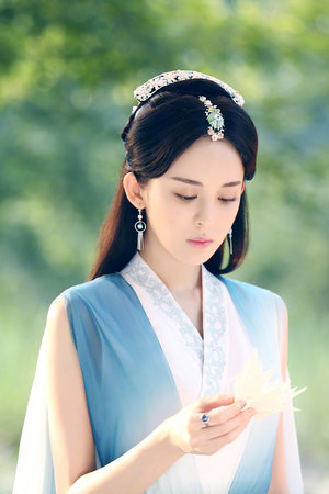 女性胸部受抚摸的激烈刺激视频